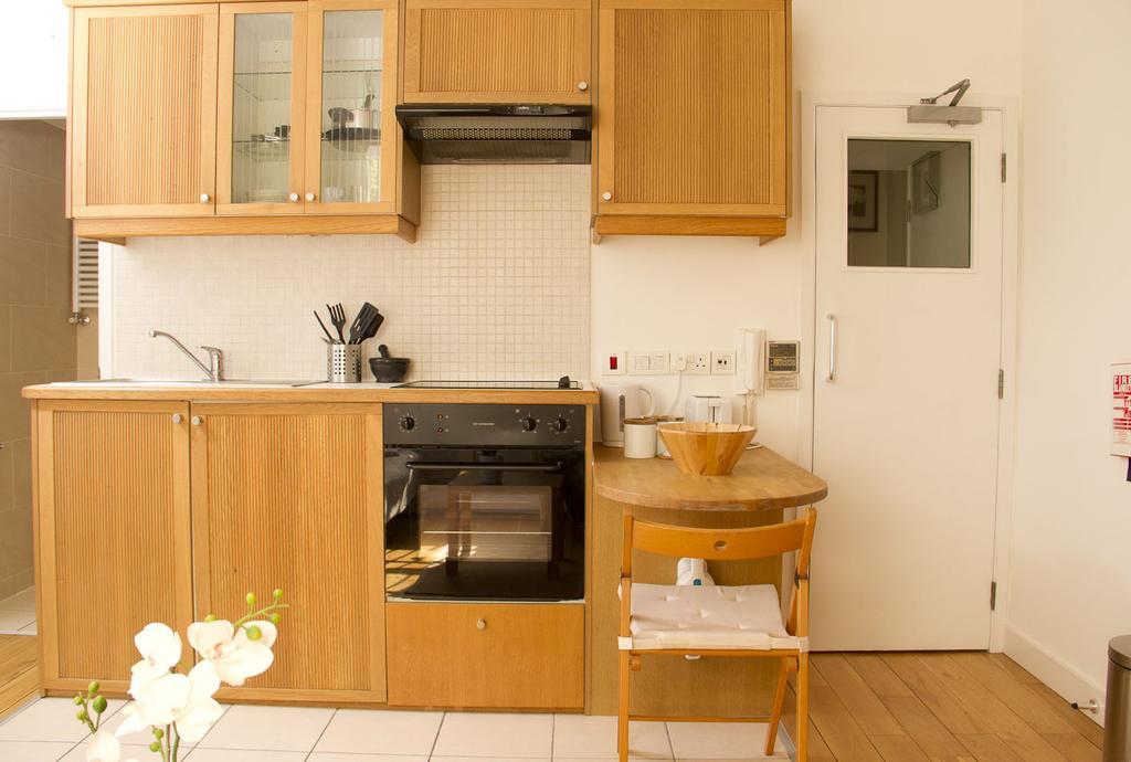 Irwin Apartments At Notting Hill Londýn Pokoj fotografie